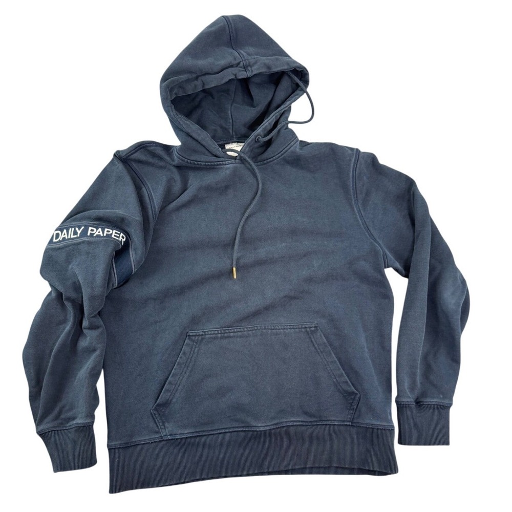 Revolve DAILY PAPER Navy Blue Hoodie Pullover Mens Size L Logo Sleeve Pocket